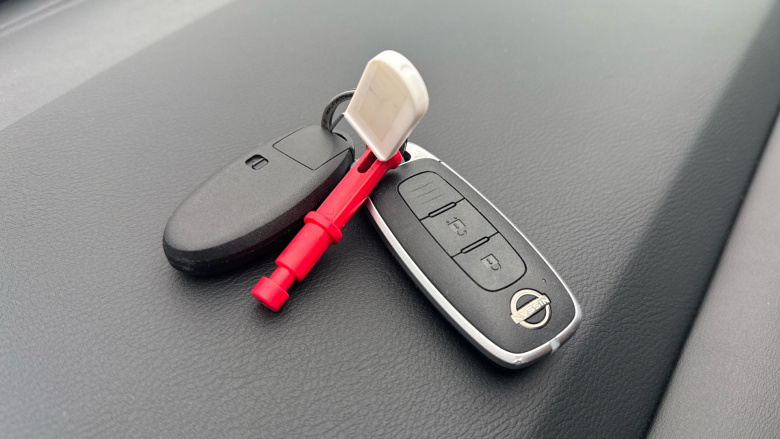 Nissan Qashqai 1.3 DiG-T MH N-Connecta 5dr Petrol Hatchback